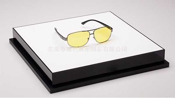 有機(jī)玻璃適合什么用途？