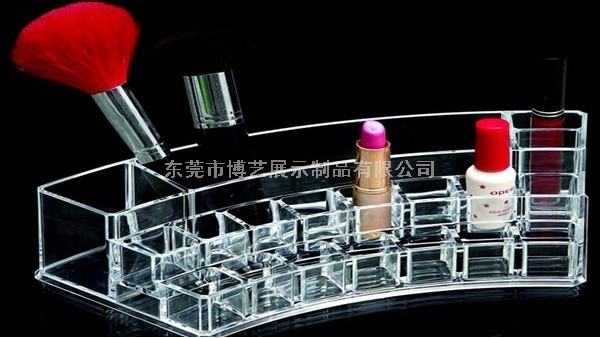 博藝的亞克力化妝品展示架如何讓其發(fā)揮應(yīng)有的價值？